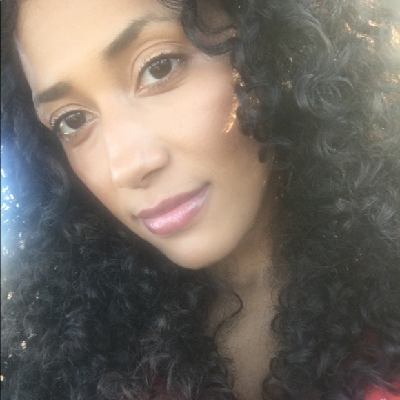 Meet your Posher, Stepstephanie - Picture 1 of 1